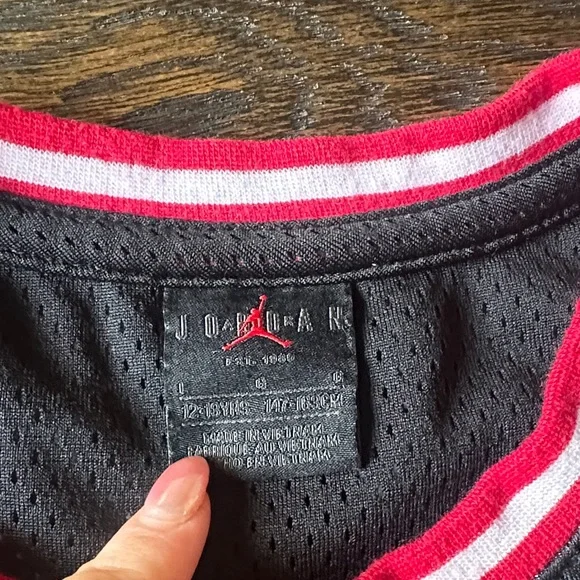 Jordan Black and Red Kids Jersey - Picture 2 of 2